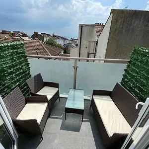 Town Sea View Balcony , Brighton United Kingdom