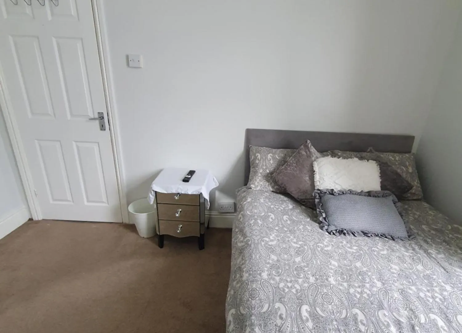 Homestay Private Double Room In Cardiff