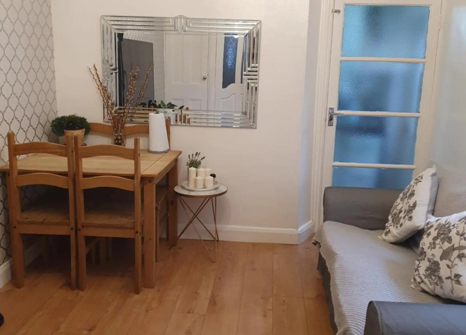 Private Double Room In Cardiff United Kingdom
